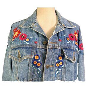 Levi’s style Denim Jacket Women’s L Floral Heavily Embroidered Trucker Jacket